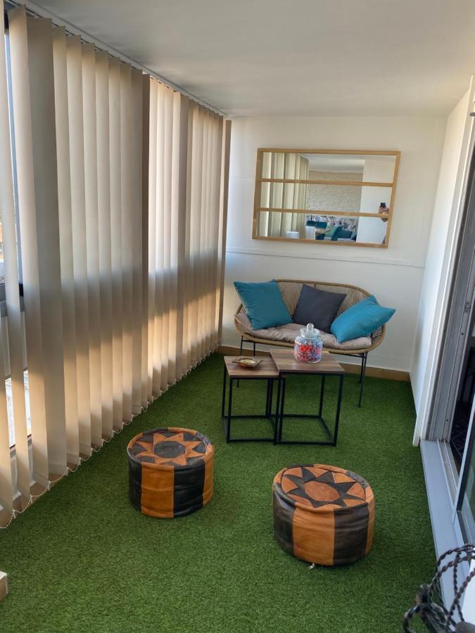 Appt T2 Proche Gare De Beziers Impasse Fay Apartment Bagian luar foto